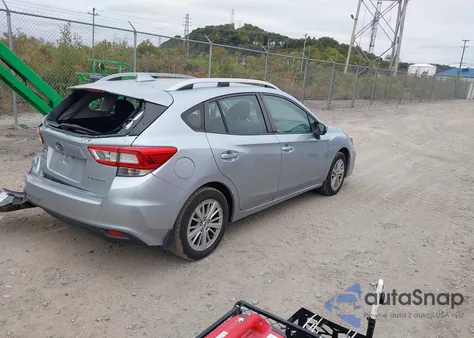 2018 Subaru Impreza 2.0I Premium z USA, uszkodzony, nr VIN 4S3GTAB68J3705271